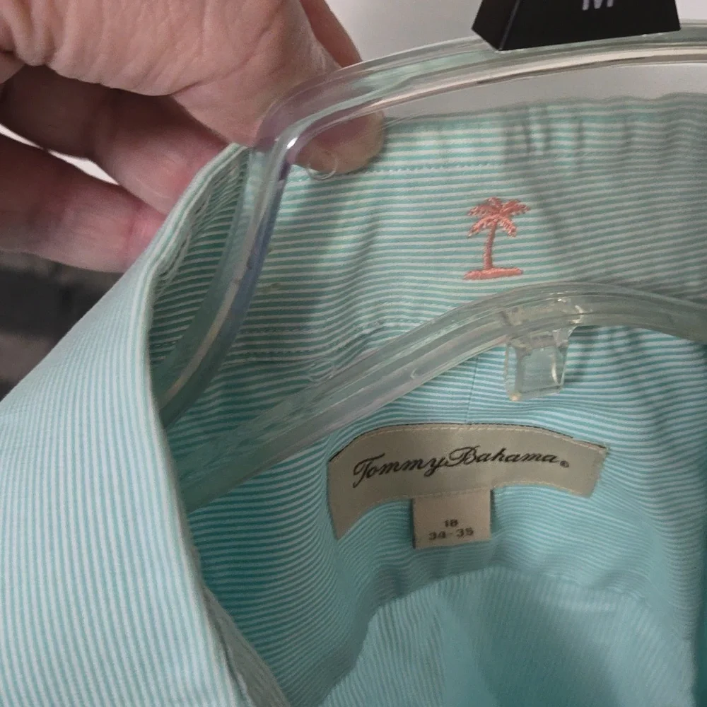 Tommy Bahama long sleeve shirt - Picture 7 of 12